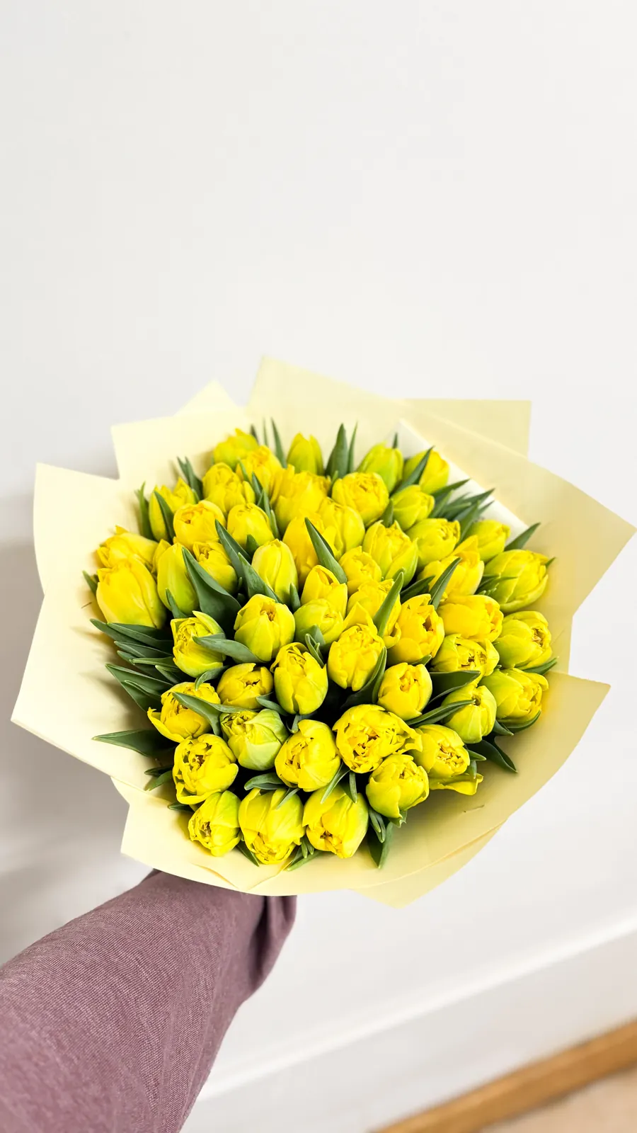 Luxury Сезонные floral arrangement by Boston Flowers in Brighton, Boston