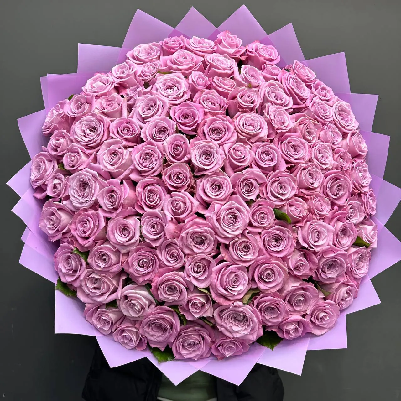 Luxury Розы floral arrangement by Boston Flowers in Brighton, Boston