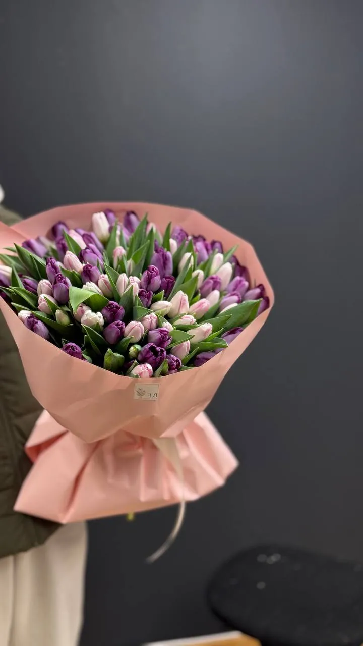 Luxury Сезонные floral arrangement by Boston Flowers in Brighton, Boston