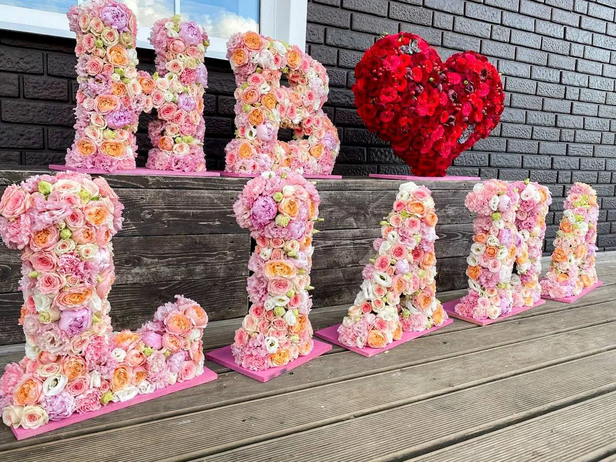 Luxury Авторские floral arrangement by Boston Flowers in Brighton, Boston
