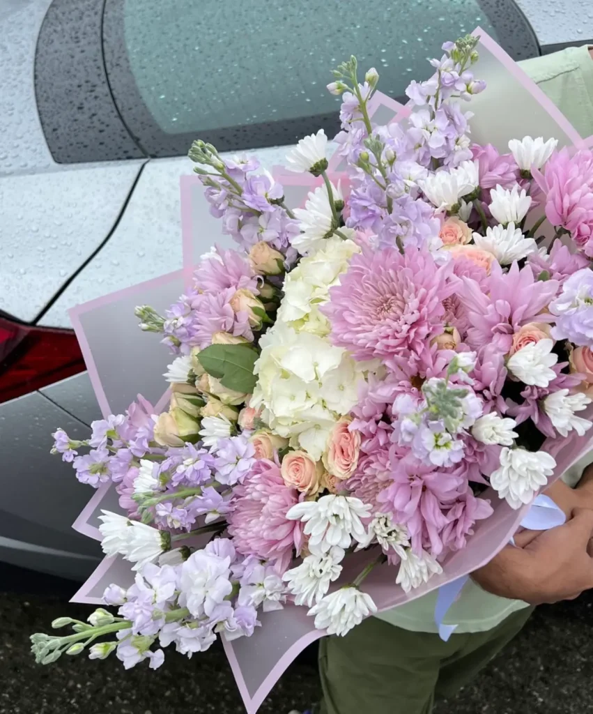 Luxury hydrangea and chrysanthemum mixed bouquet arrangement by Boston Flowers for delivery in Boston