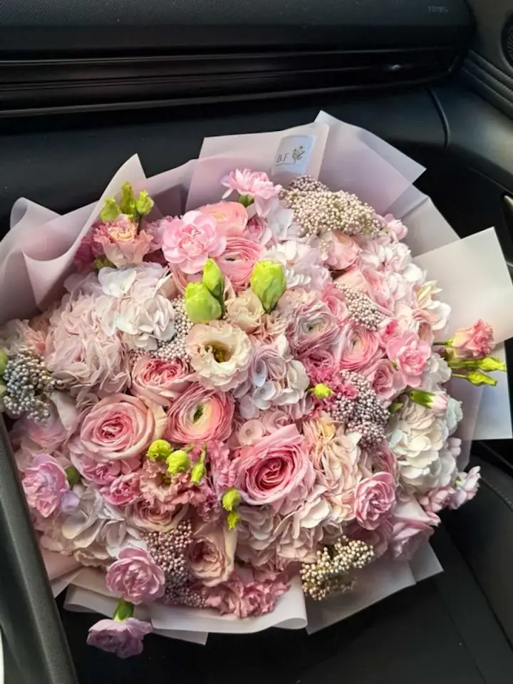 Микс букет: детали люксового дизайна от Boston Flowers - Слайд 2