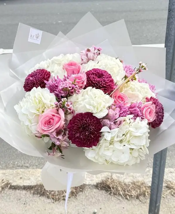 Luxury white roses and hydrangeas mixed bouquet arrangement by Boston Flowers for delivery in Boston