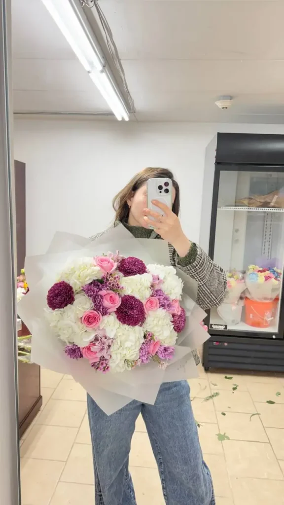Luxury white roses and hydrangeas mixed bouquet arrangement by Boston Flowers for delivery in Boston