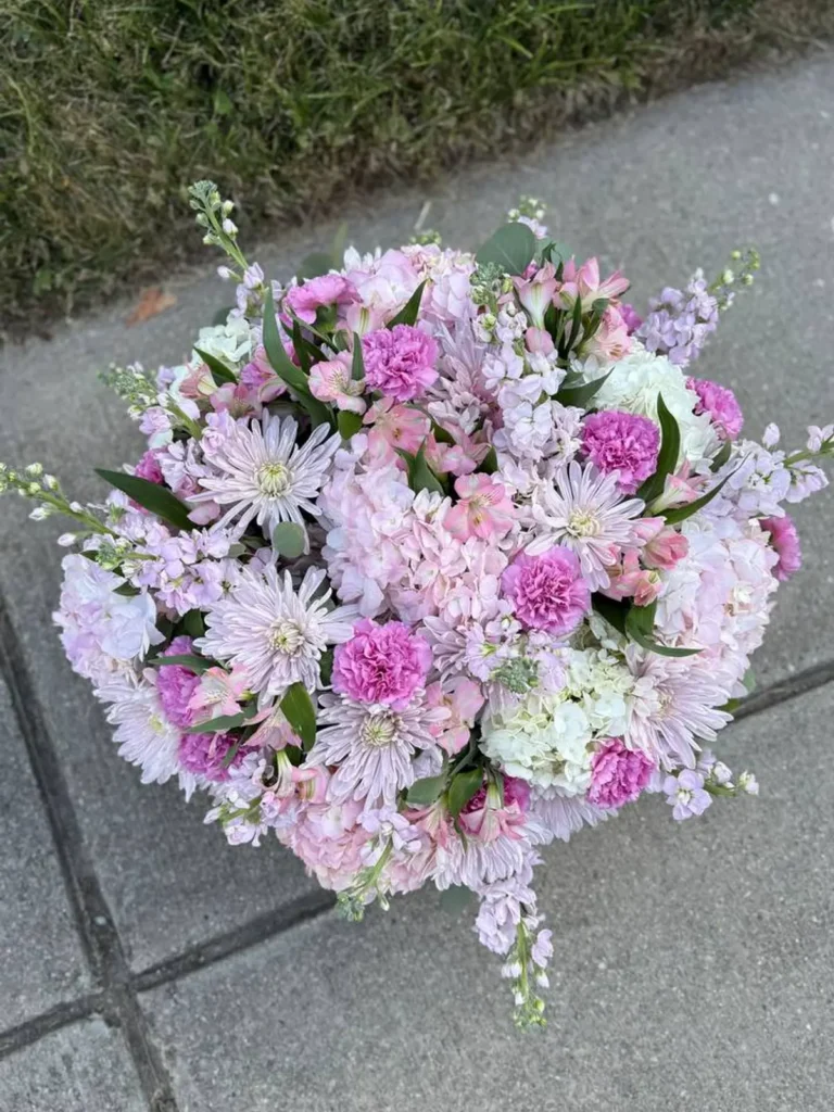Concord Heirloom Floral Basket Hydrangeas, Mixed Flowers bouquet in White, Cream & Ivory and Blush, Pink & Pastel for premium flower delivery in Boston