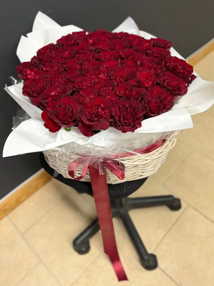 Newport Regal Hearts Roses bouquet in Red & Crimson and Burgundy & Plum for premium flower delivery in Boston